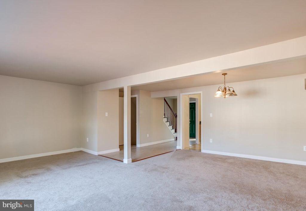 GREENWICH HILL - Residential