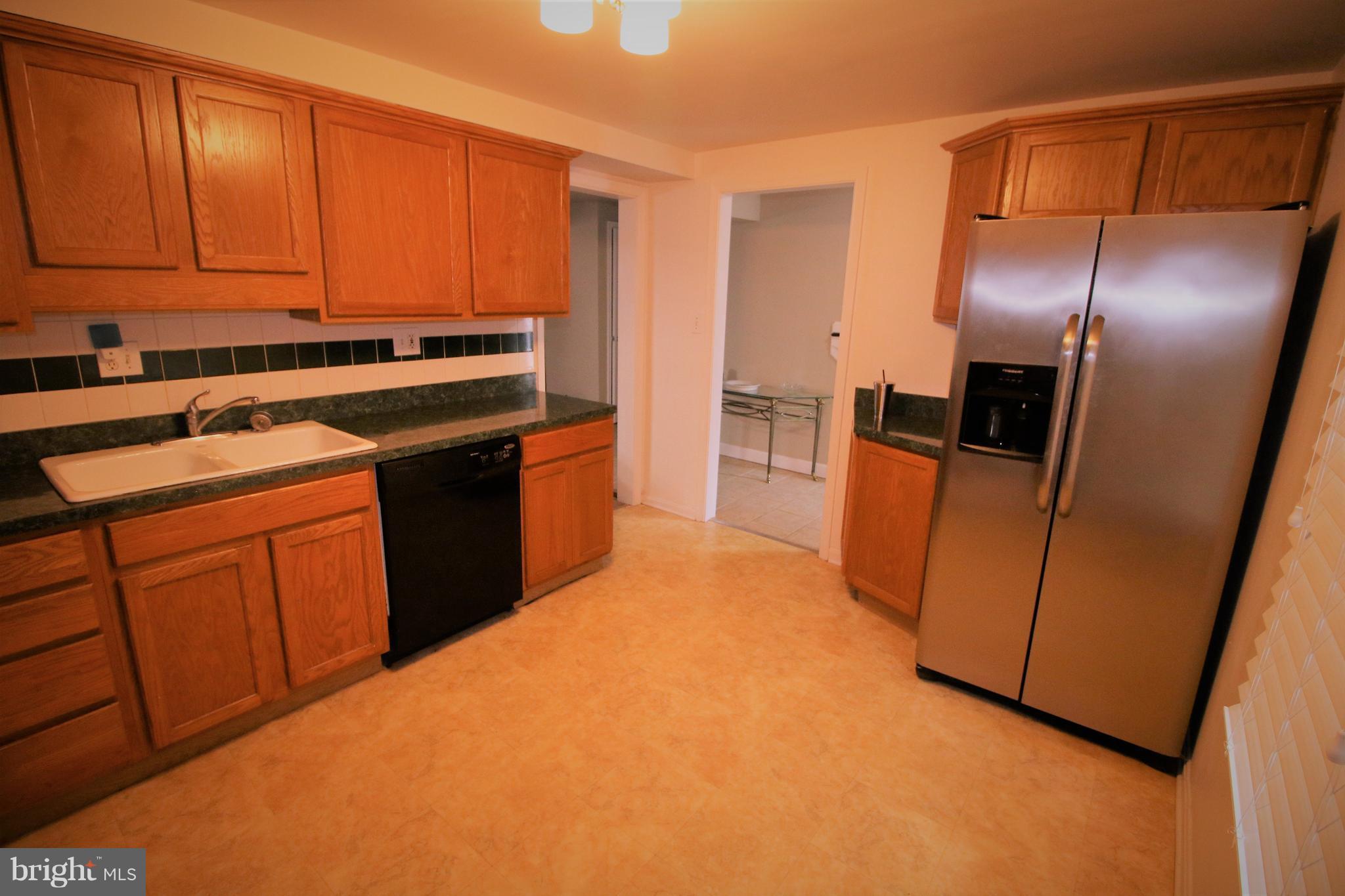 GREENWICH HILL - Residential