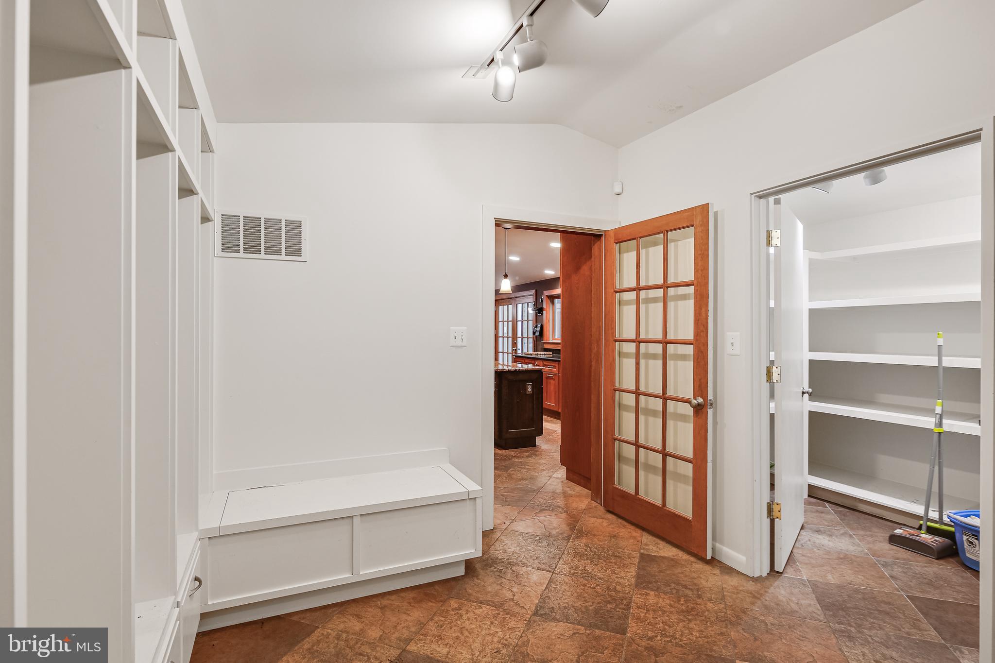 ANTON FARMS - Residential