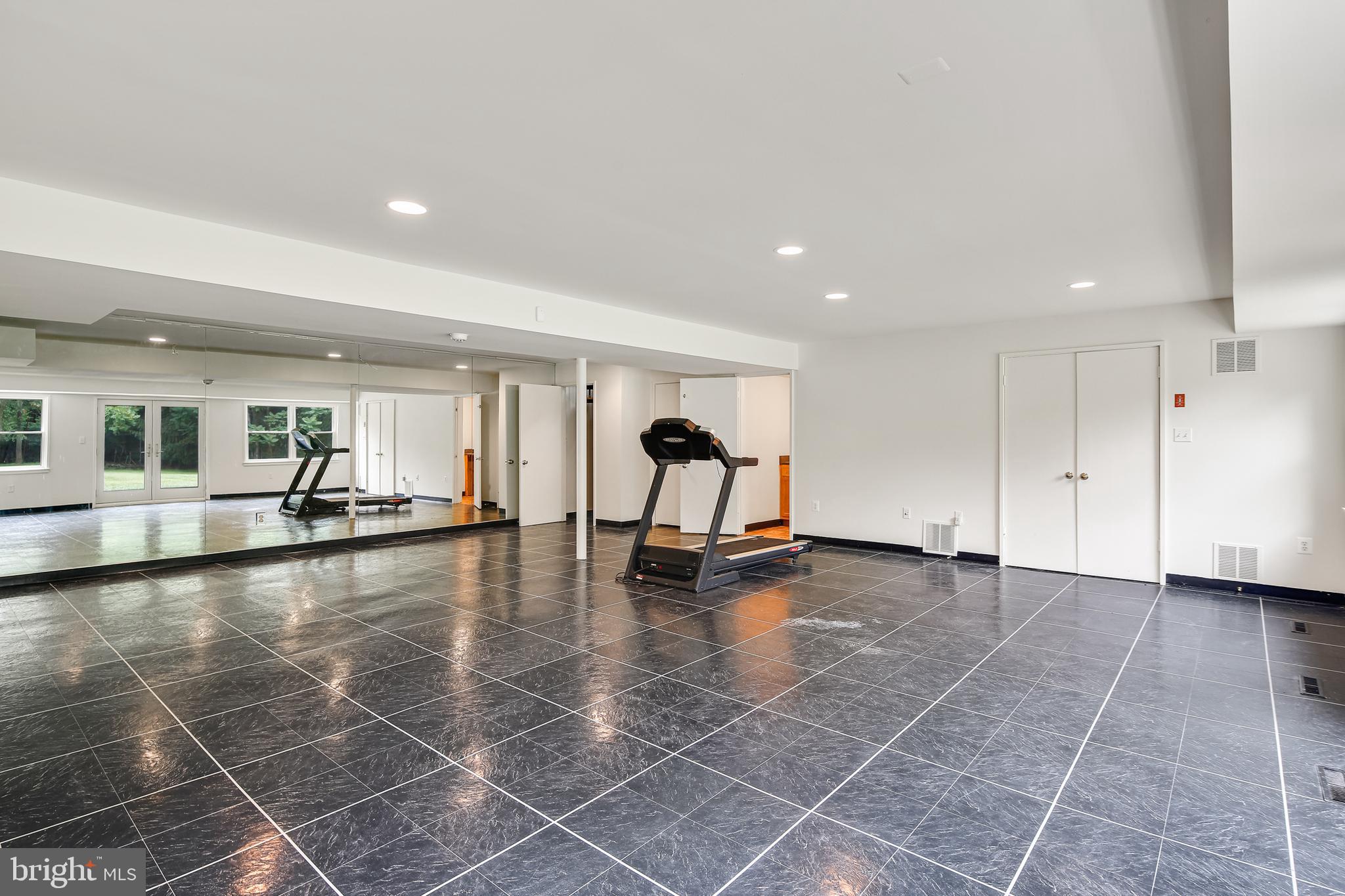 ANTON FARMS - Residential