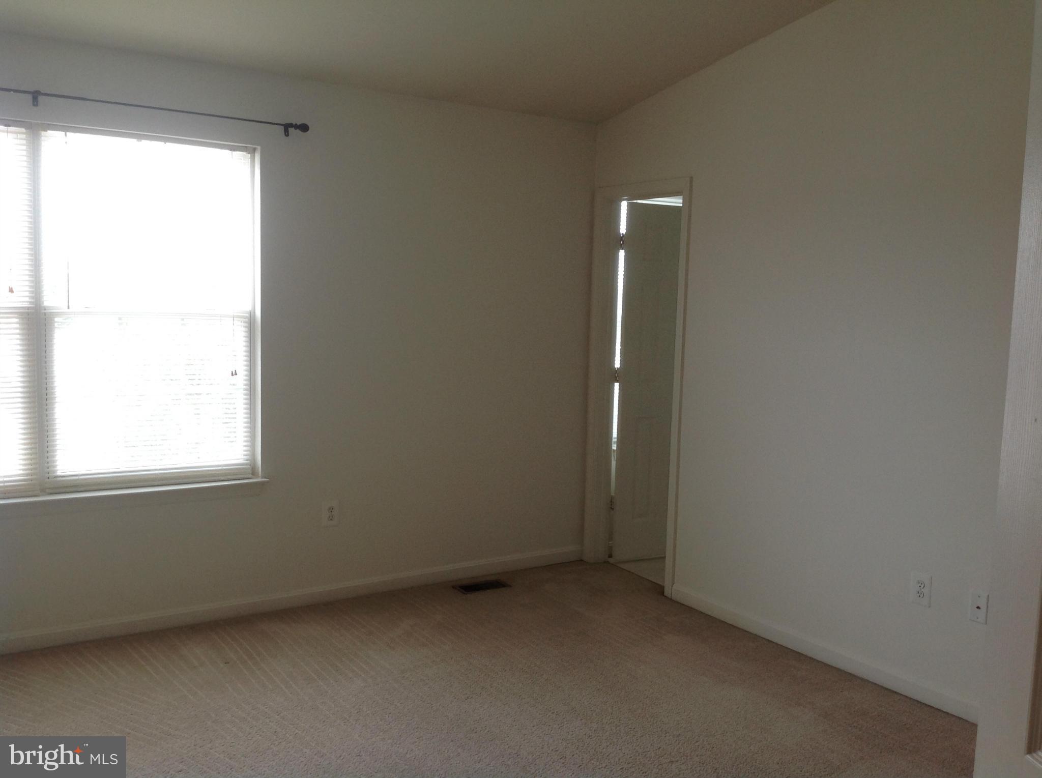 WELLINGTON TRACE - Residential Lease