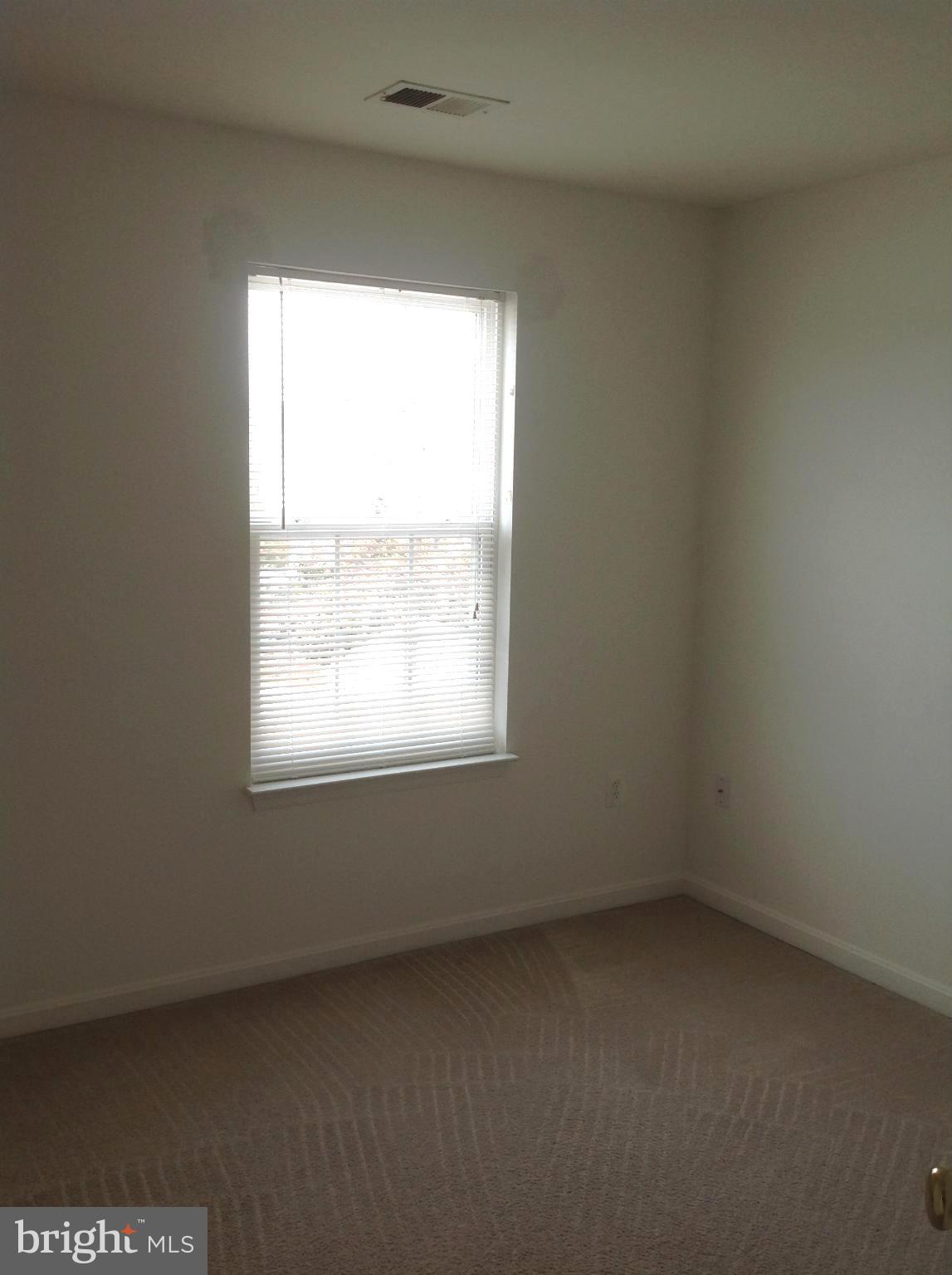 WELLINGTON TRACE - Residential Lease