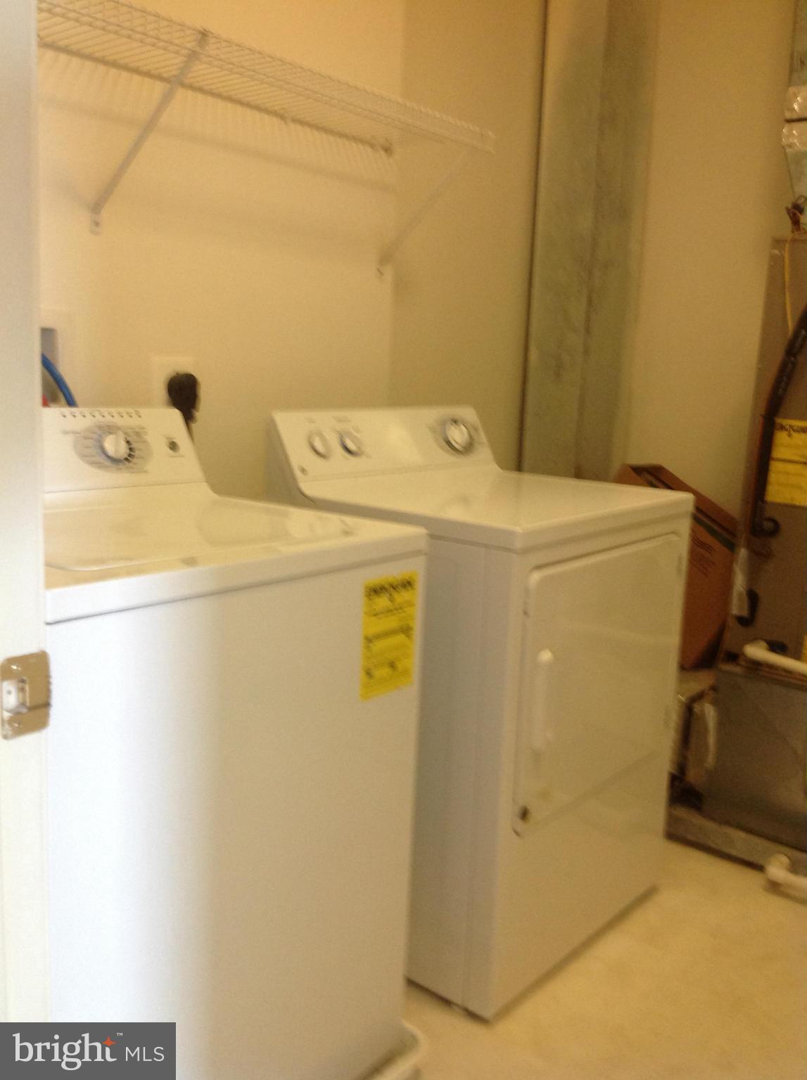 WELLINGTON TRACE - Residential Lease