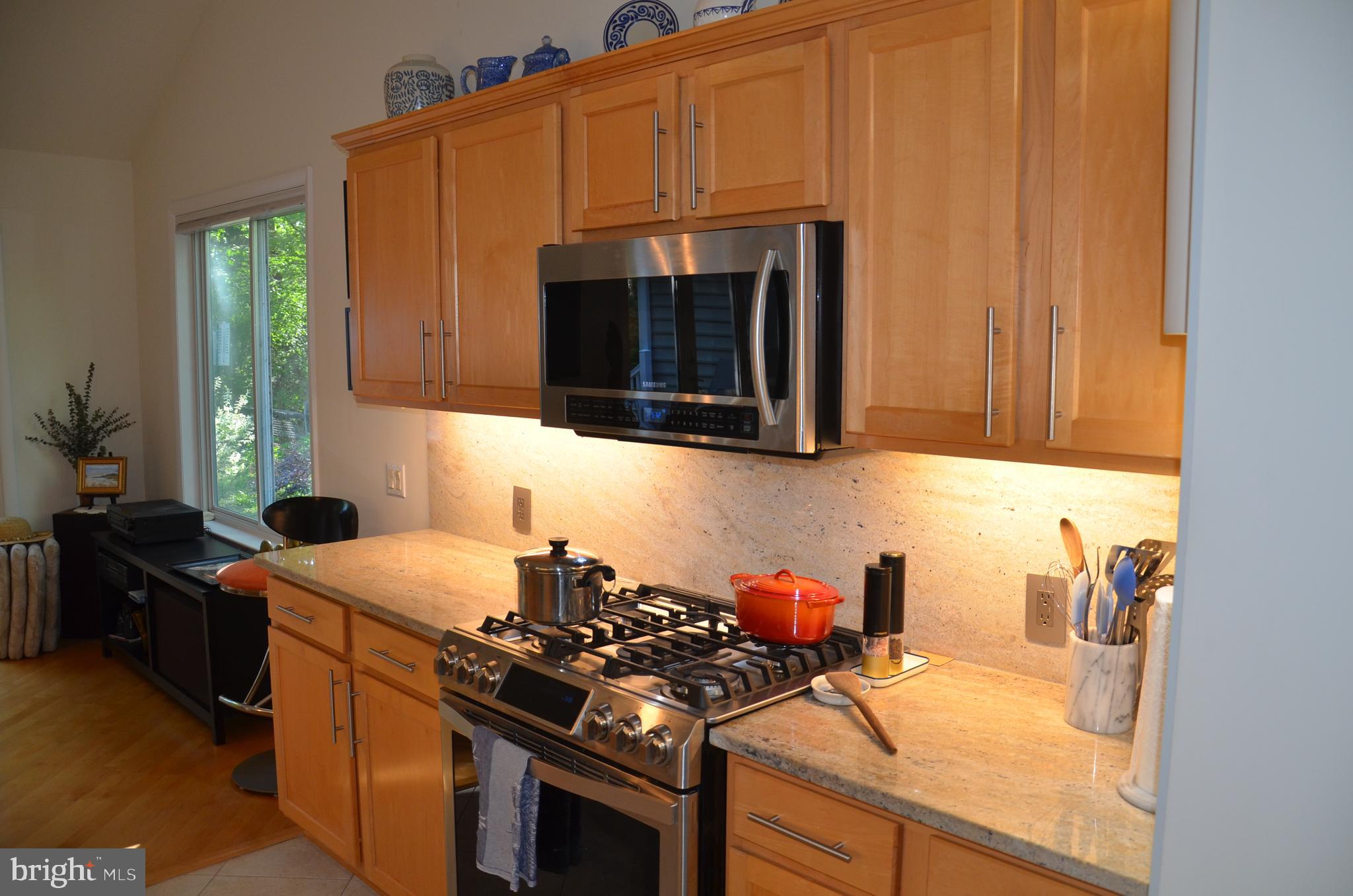 BENTLEY HAY - Residential