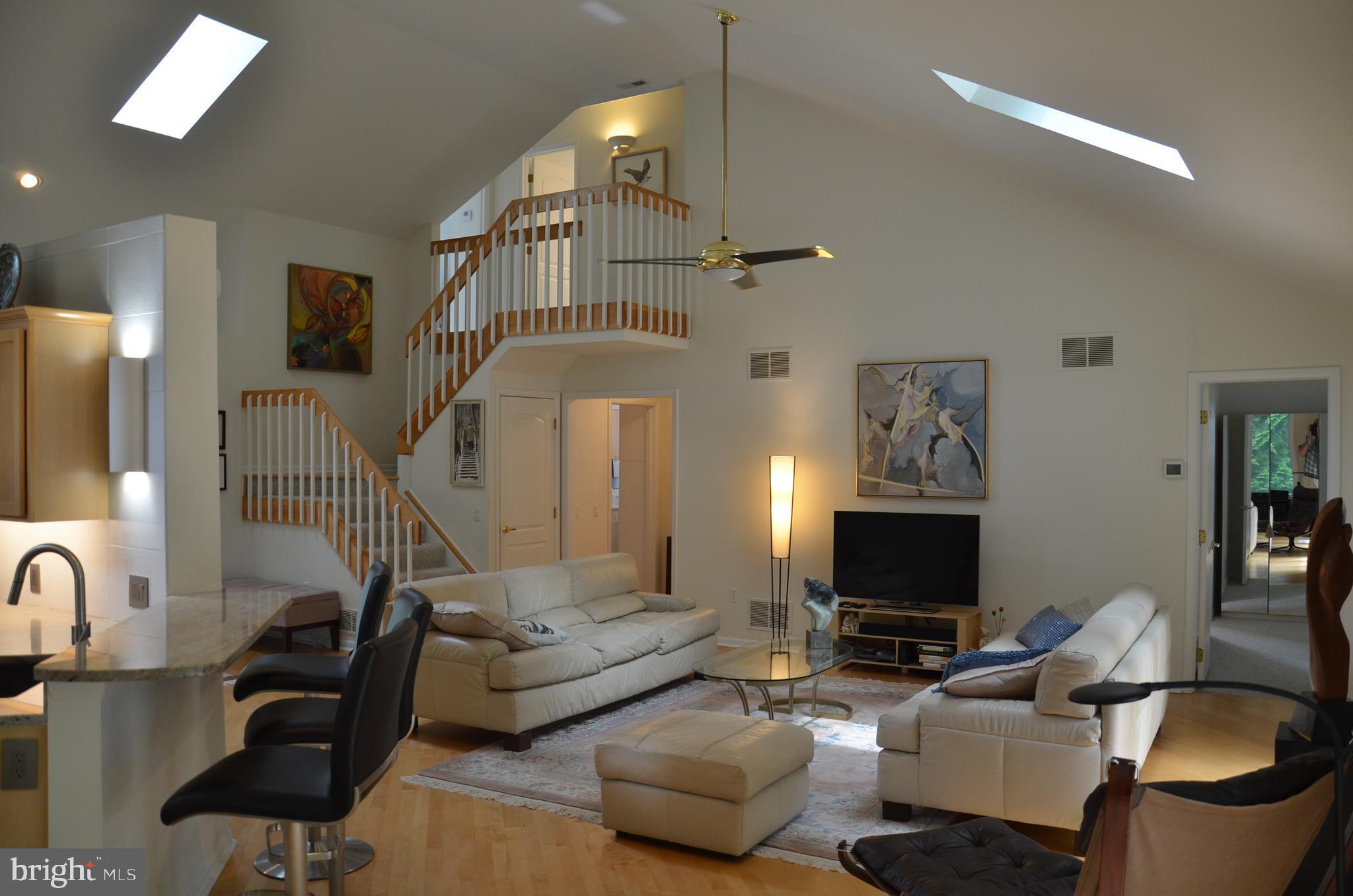 BENTLEY HAY - Residential