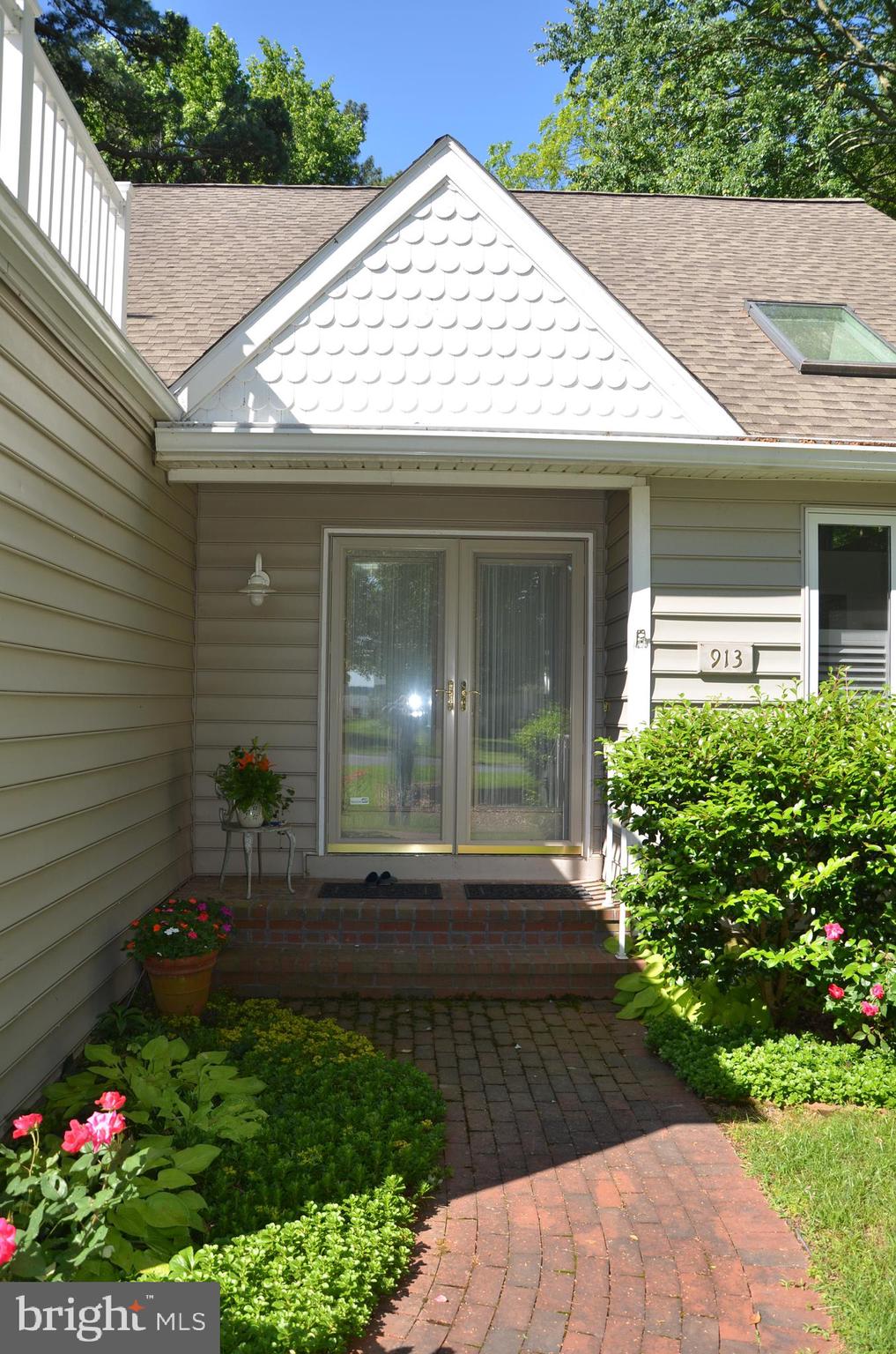 BENTLEY HAY - Residential