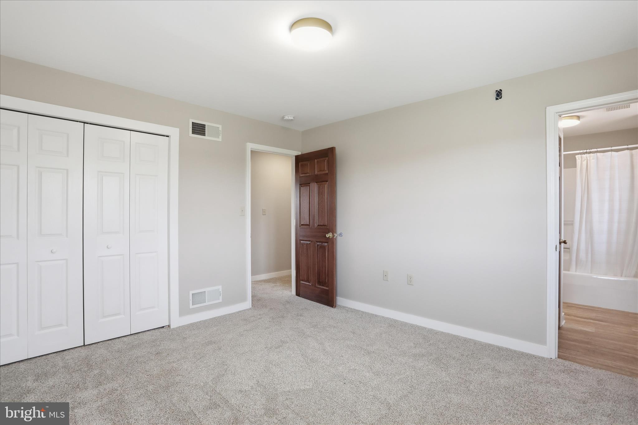 WHISKEY RUN ESTATES - Residential