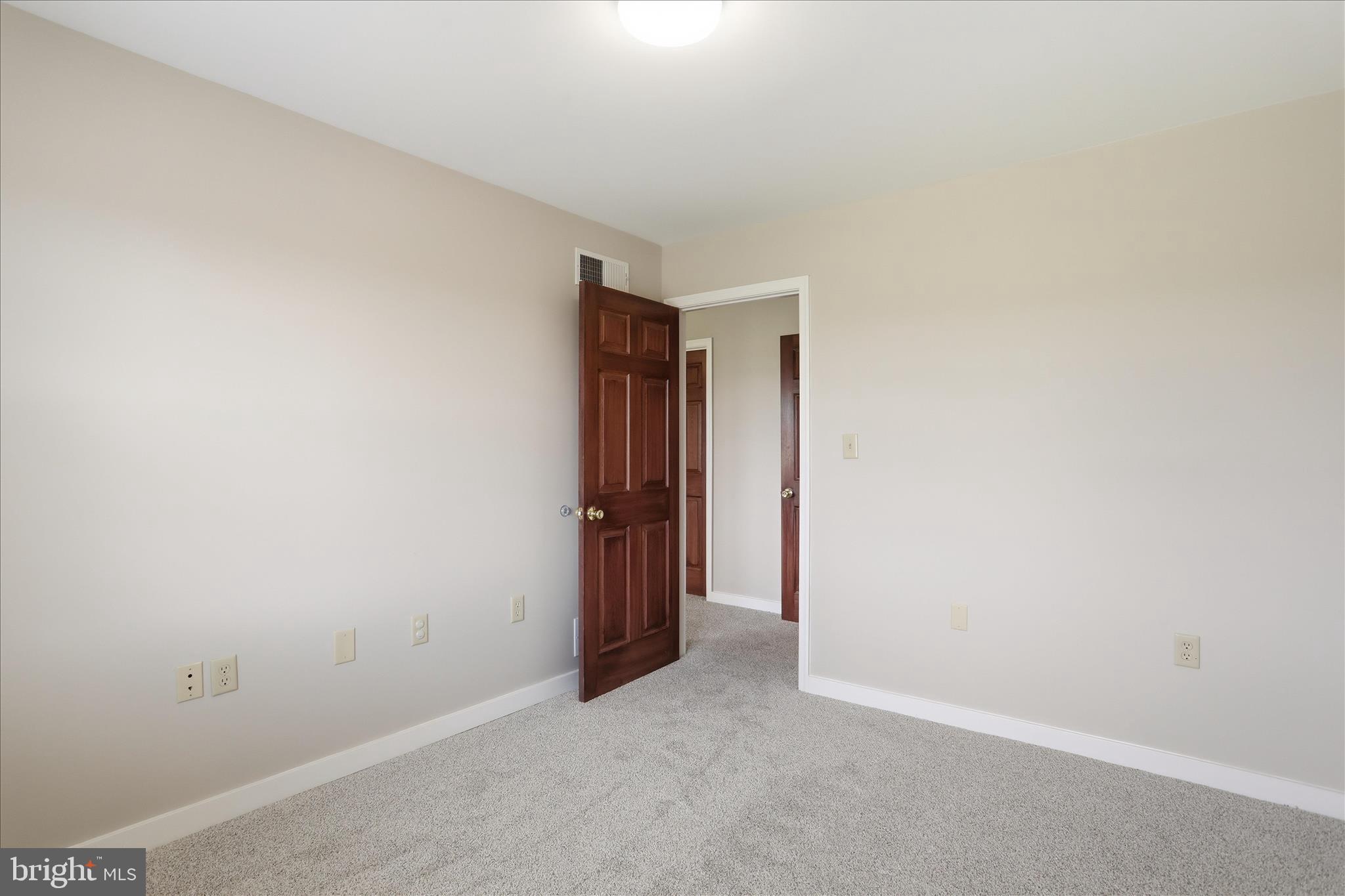 WHISKEY RUN ESTATES - Residential