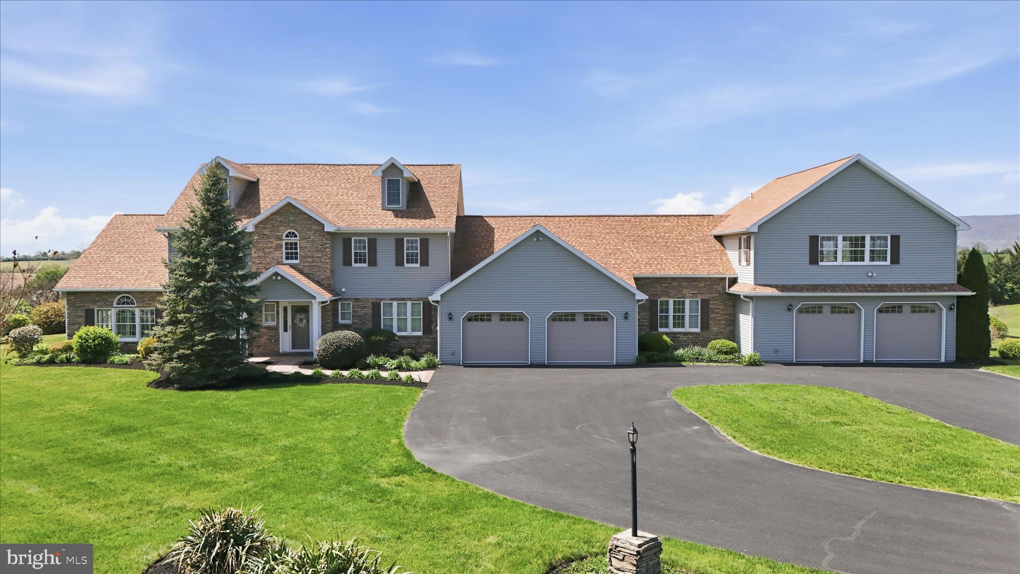 WHISKEY RUN ESTATES - Residential