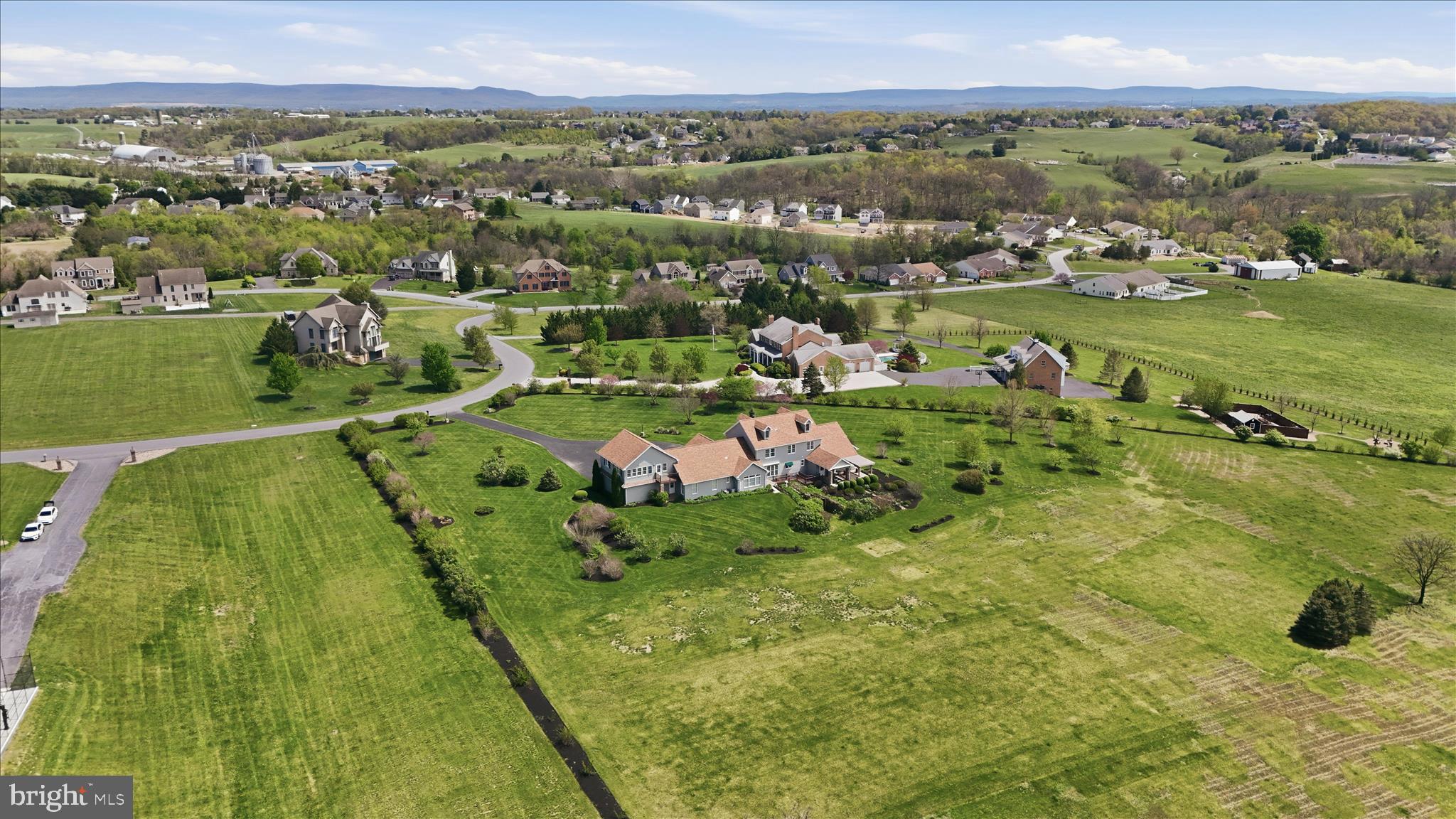 WHISKEY RUN ESTATES - Residential