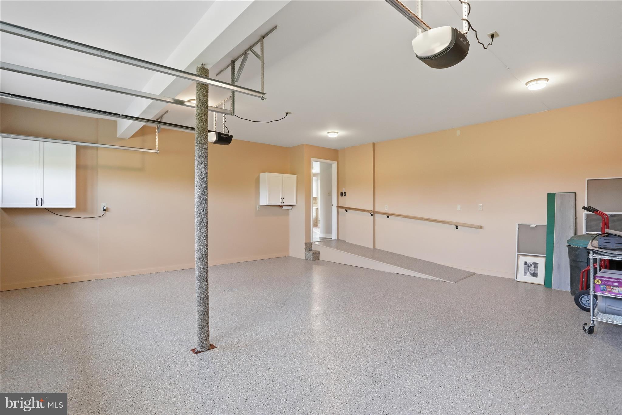 WHISKEY RUN ESTATES - Residential