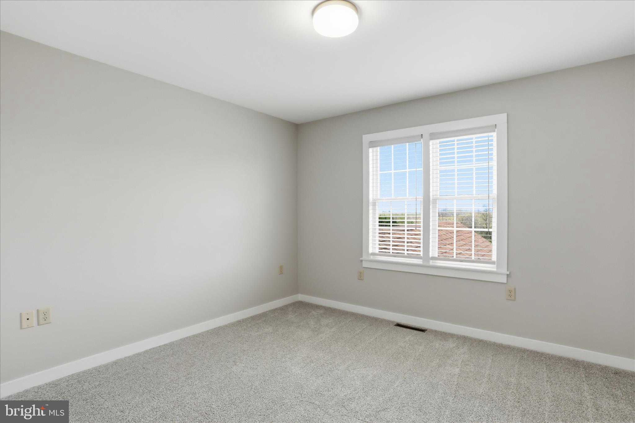 WHISKEY RUN ESTATES - Residential