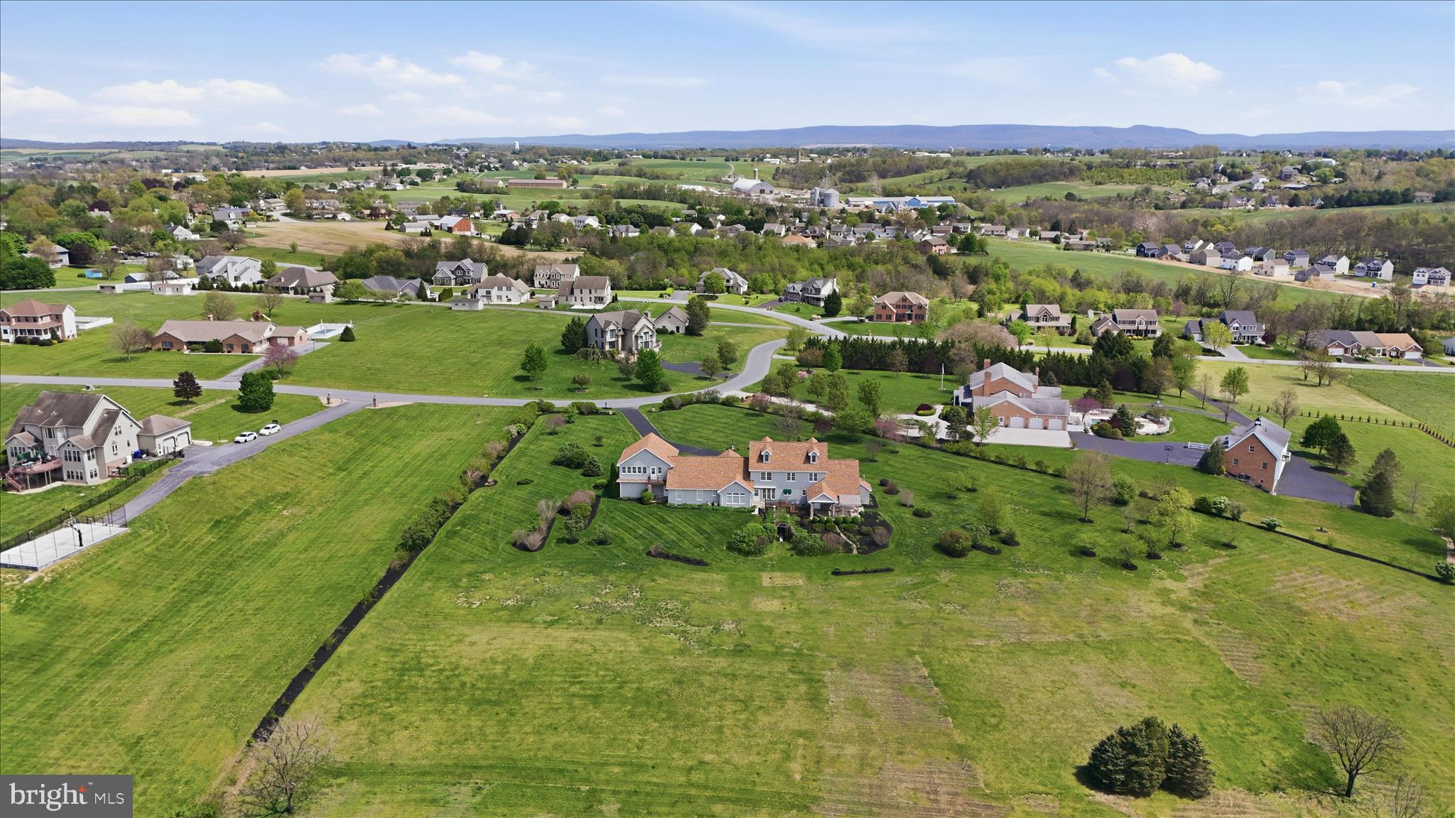 WHISKEY RUN ESTATES - Residential