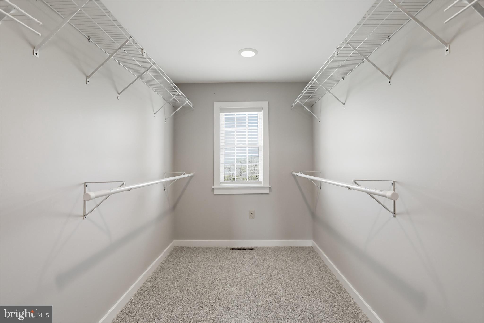 WHISKEY RUN ESTATES - Residential