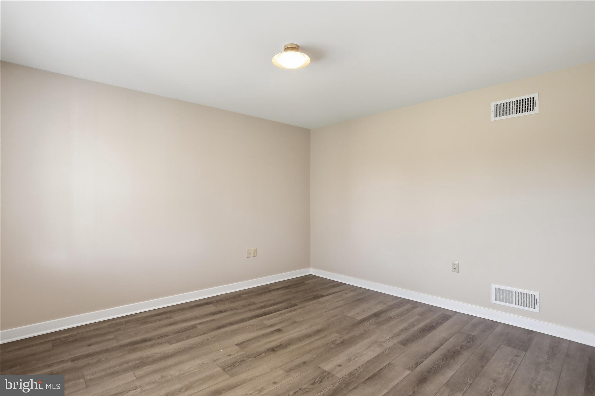 WHISKEY RUN ESTATES - Residential