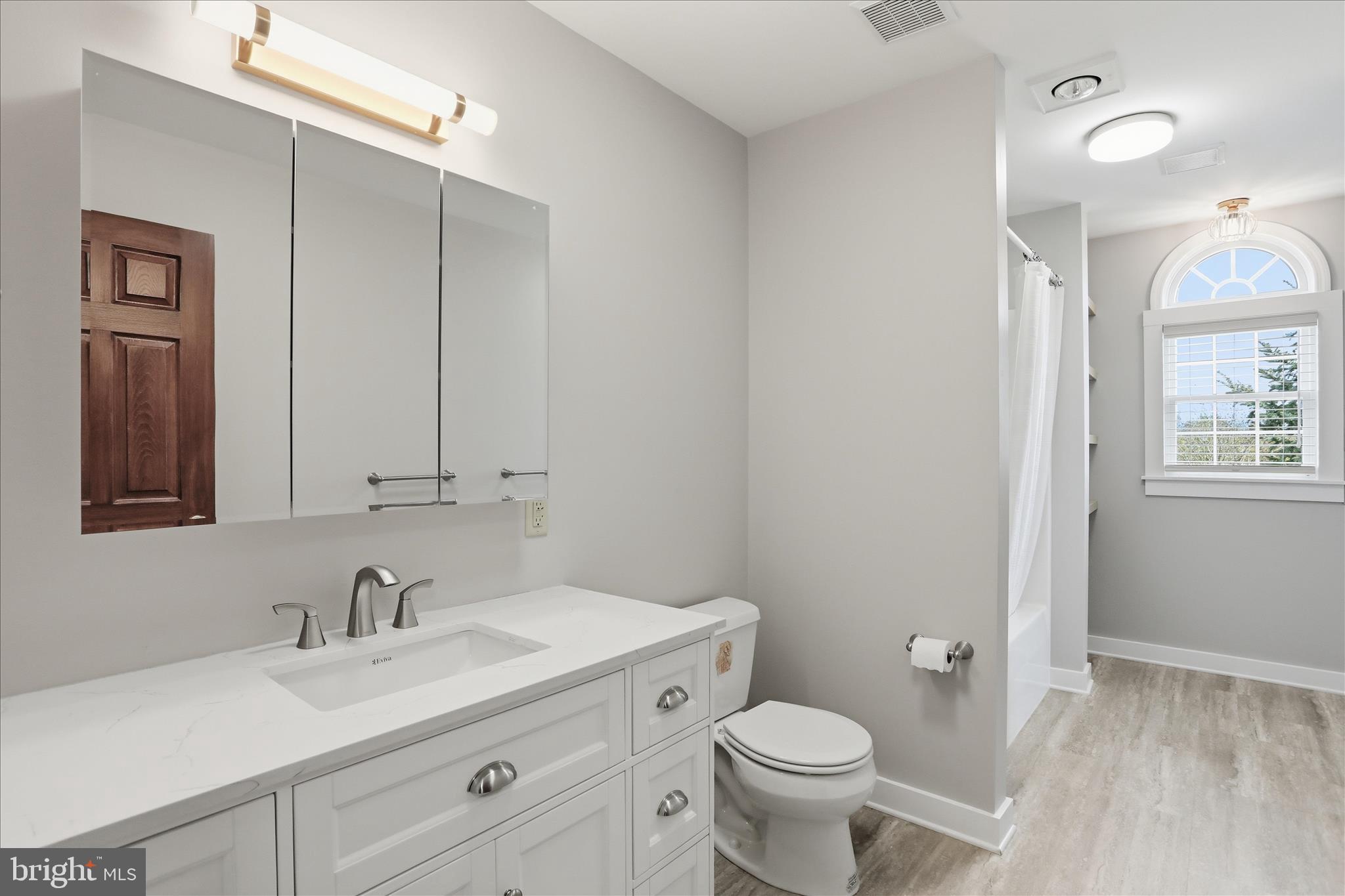 WHISKEY RUN ESTATES - Residential