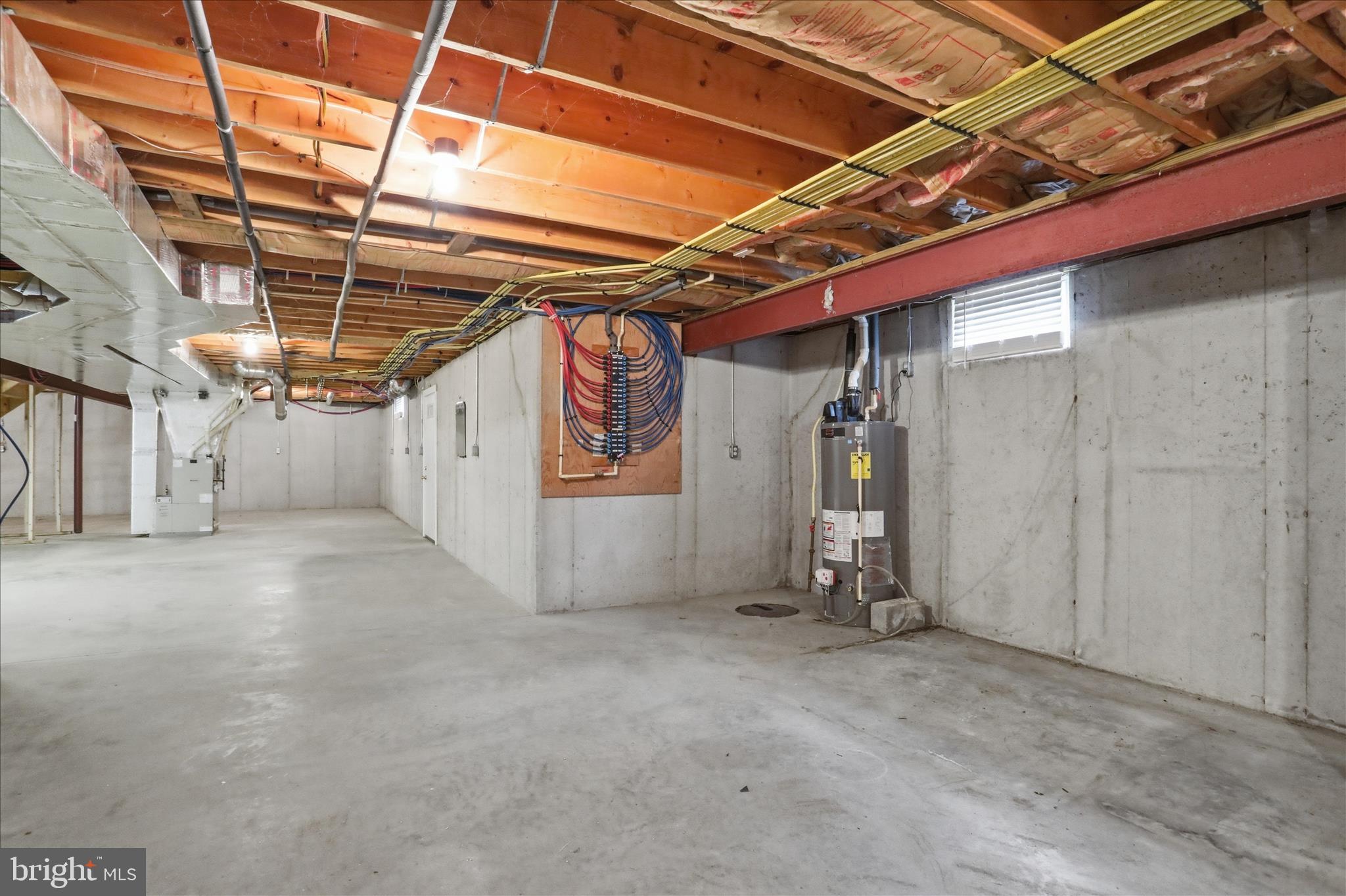 WHISKEY RUN ESTATES - Residential