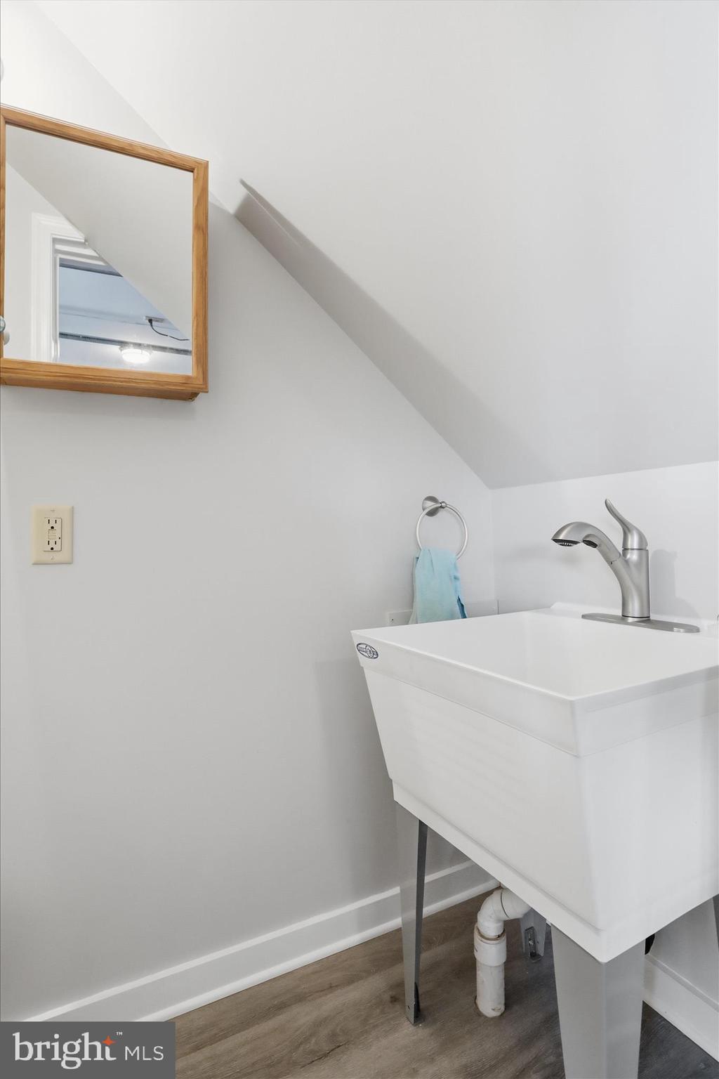 WHISKEY RUN ESTATES - Residential