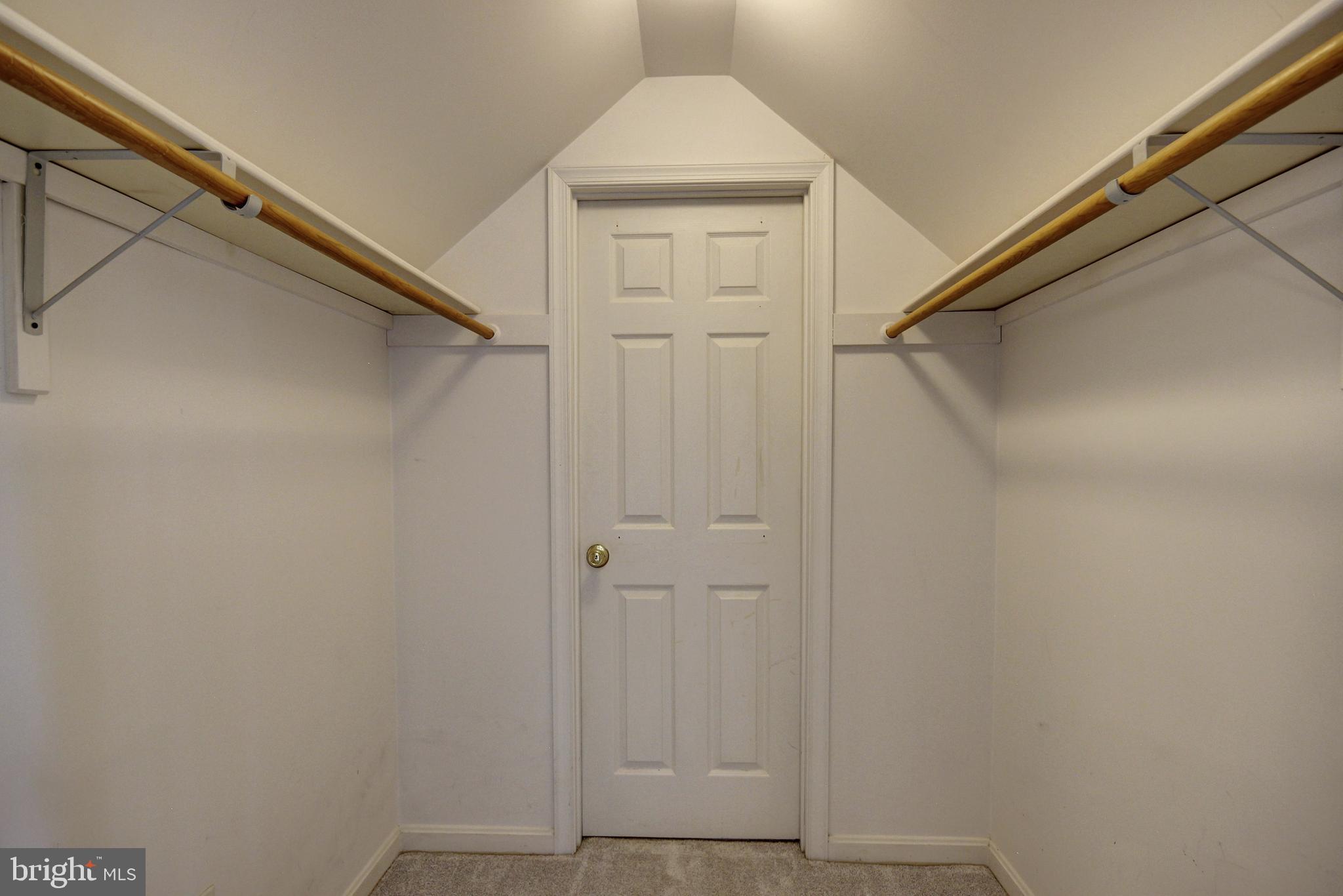 NUTTERS CROSSING - Residential