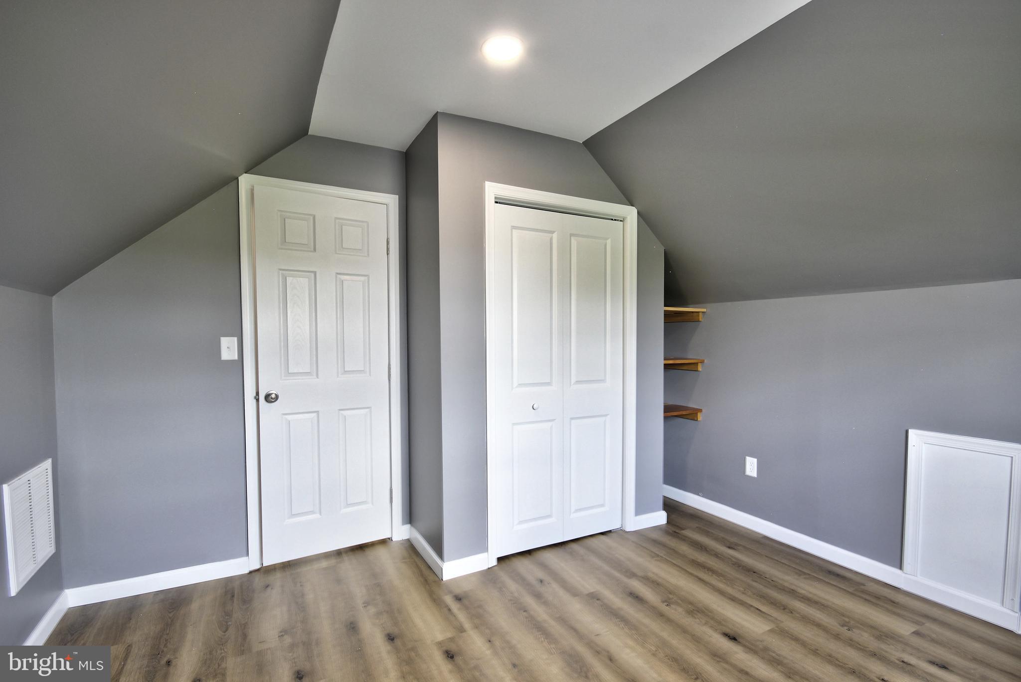 NUTTERS CROSSING - Residential