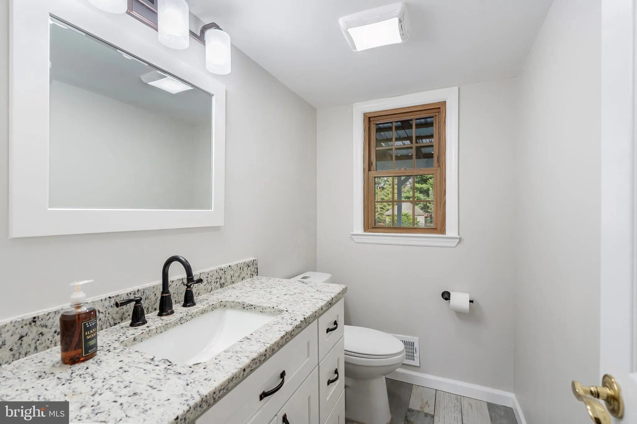 Millstone Township, New Jersey 08535, United States, 4 Bedrooms Bedrooms, ,3 BathroomsBathrooms,Residential,Active,141560