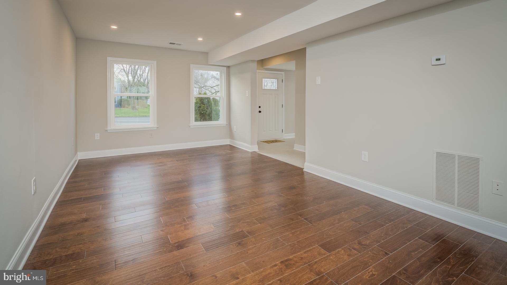 DALE CITY - Residential