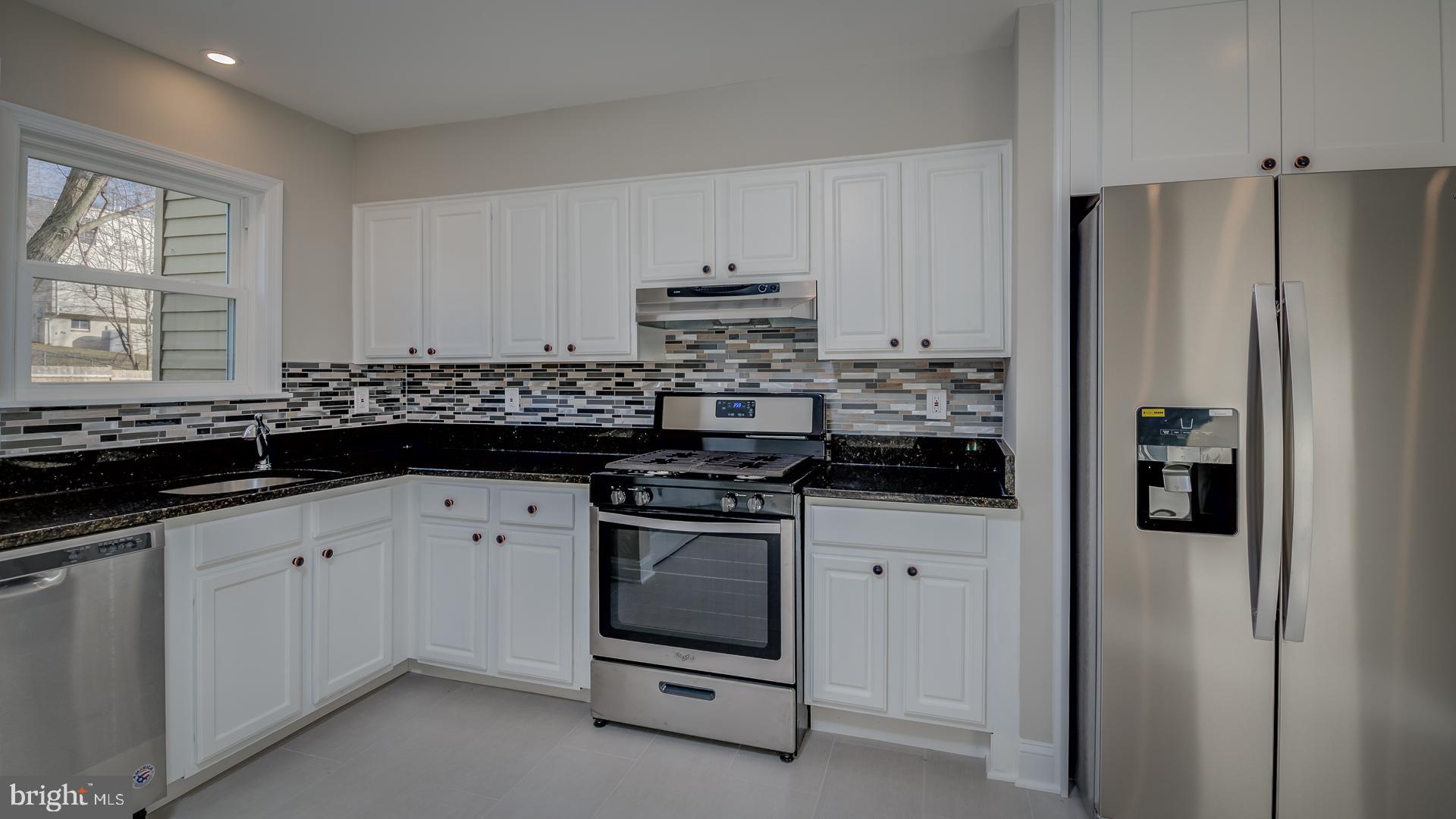 DALE CITY - Residential