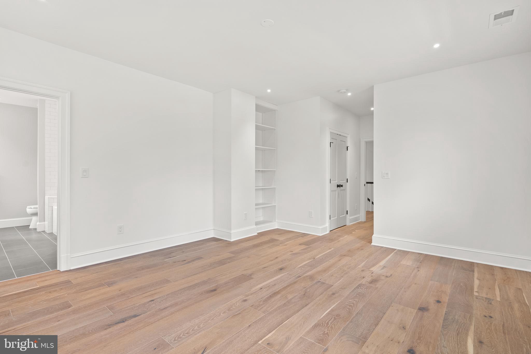 GEORGE WASHINGTON PARK - Residential