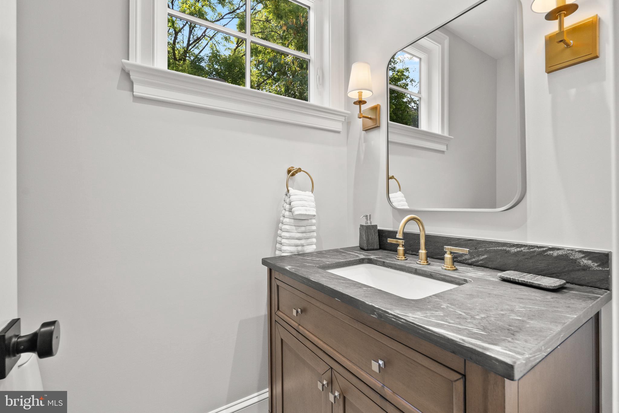 GEORGE WASHINGTON PARK - Residential