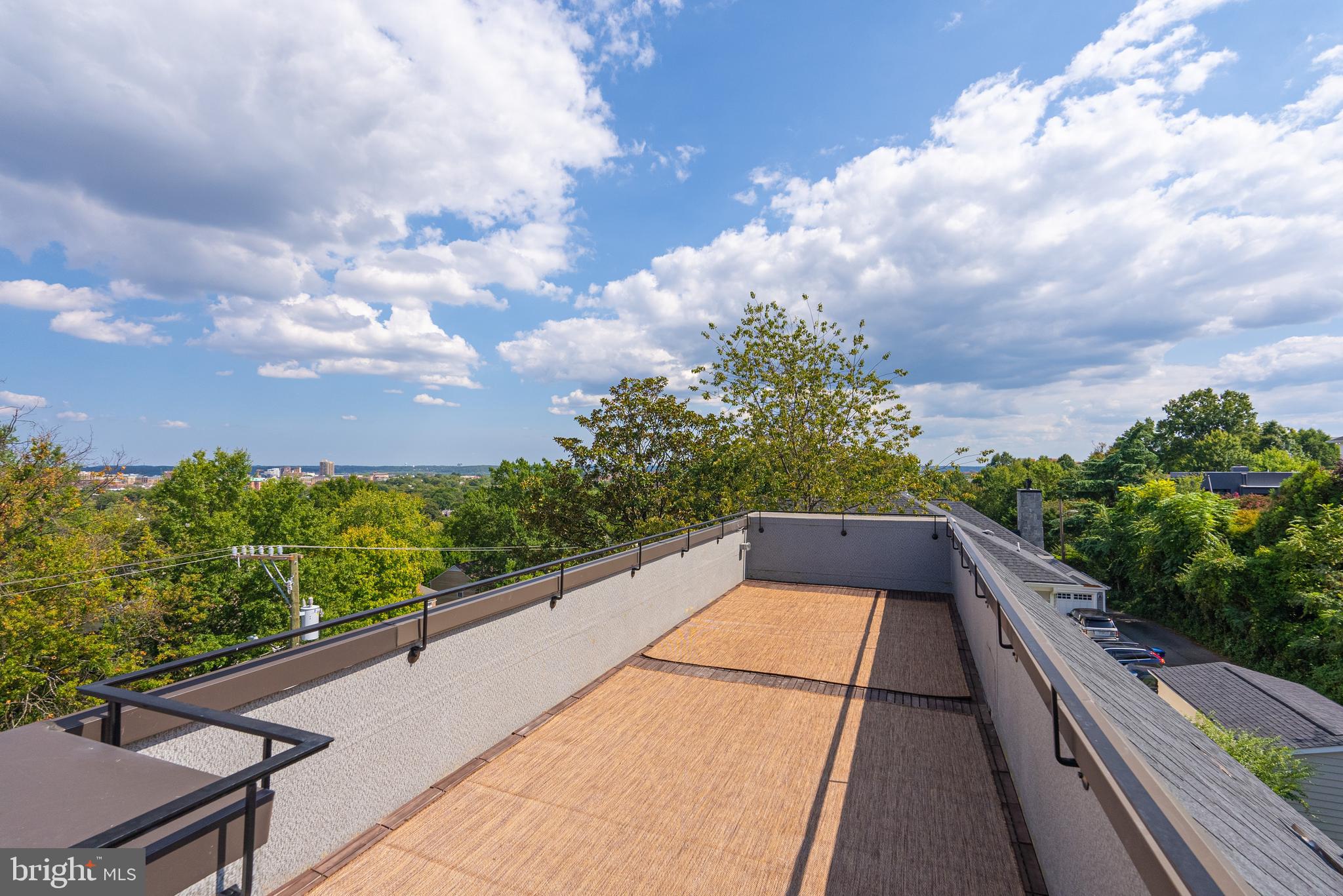 GEORGE WASHINGTON PARK - Residential