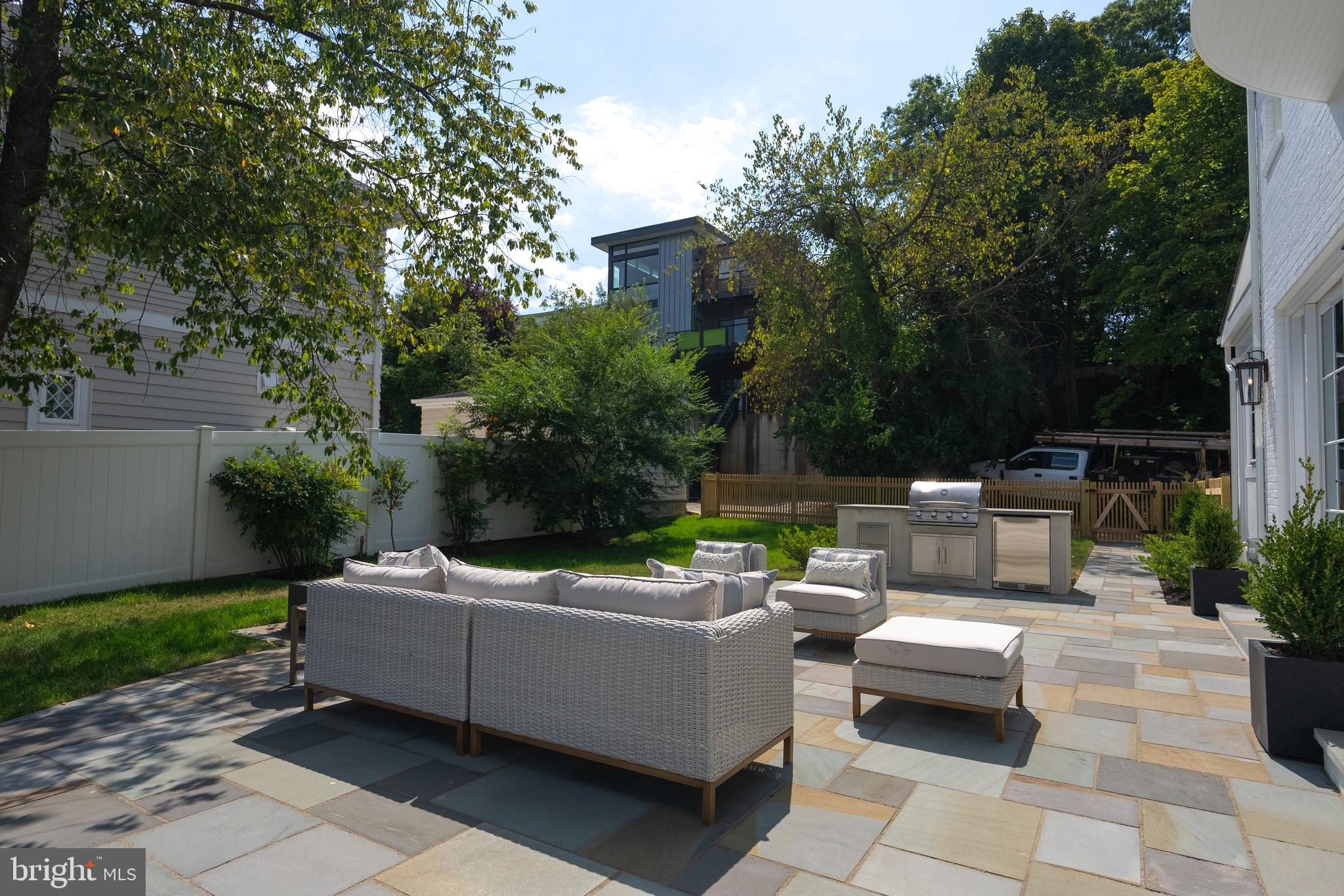 GEORGE WASHINGTON PARK - Residential