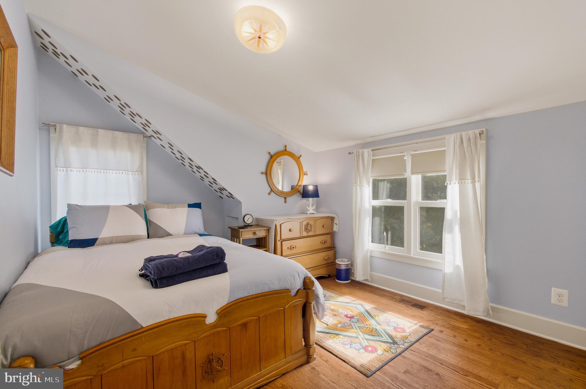 EASTPORT - Residential Lease
