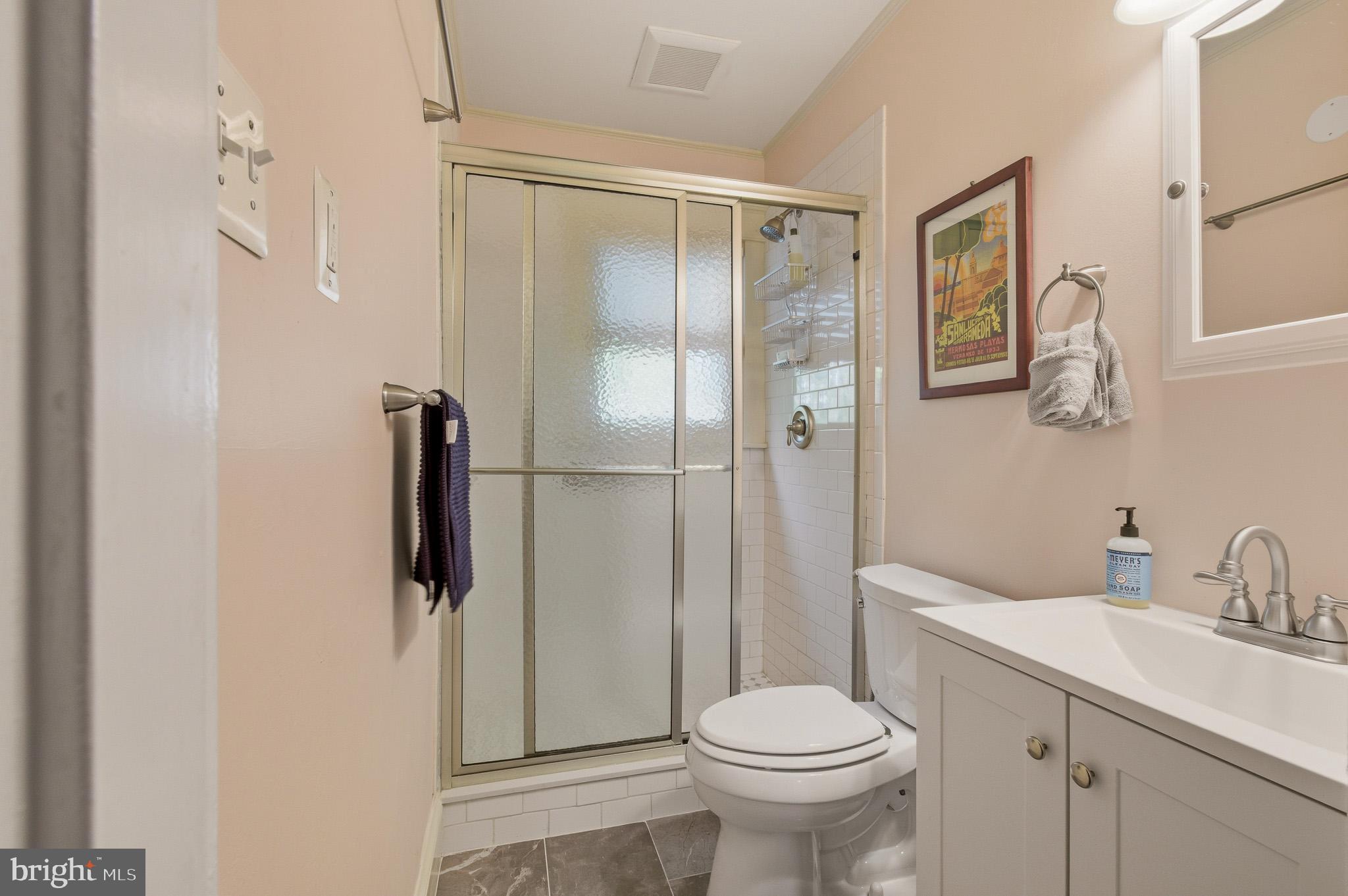 EASTPORT - Residential Lease