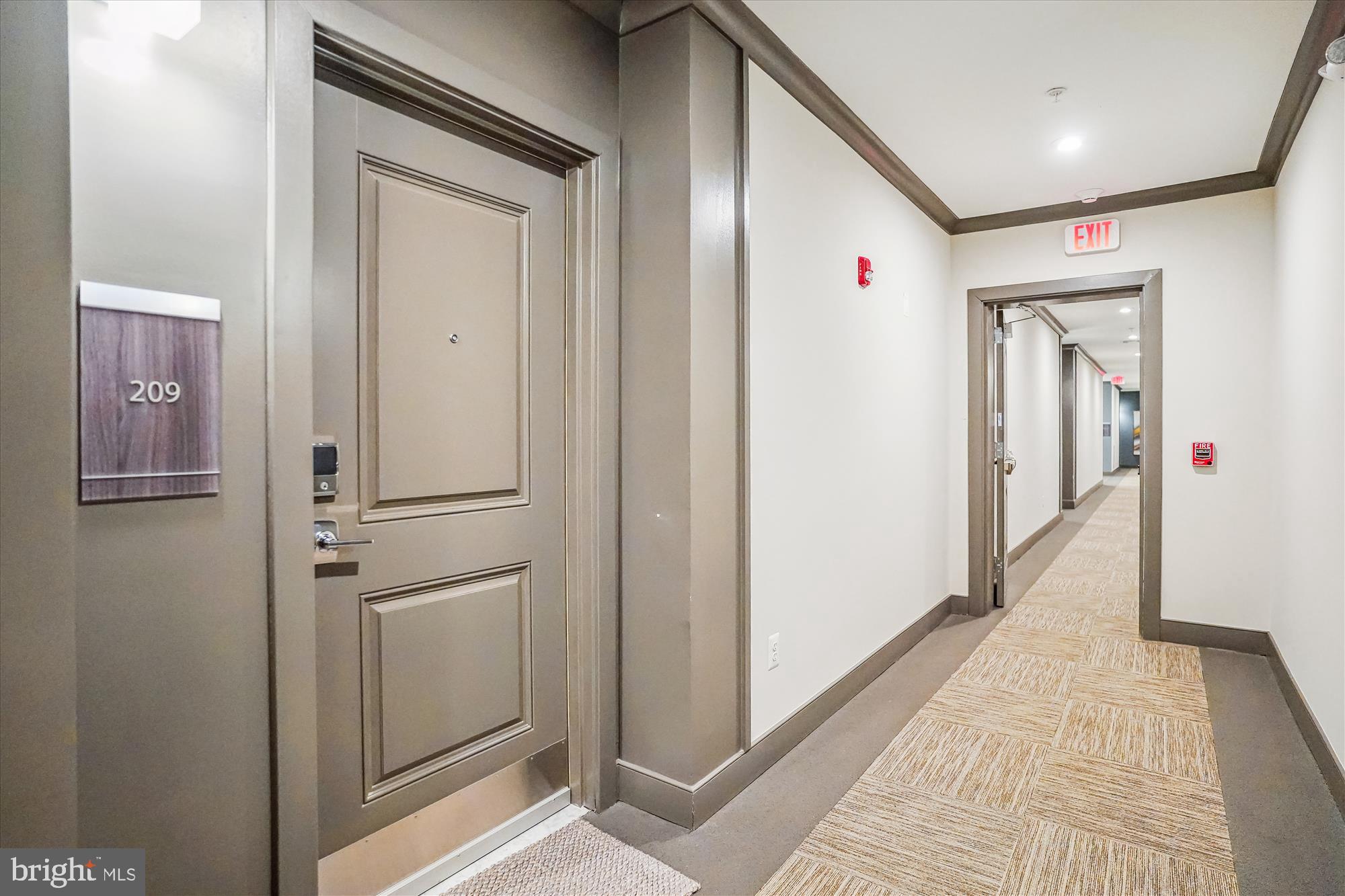 THE FLATS AT NATIONAL HARBOR - Residential