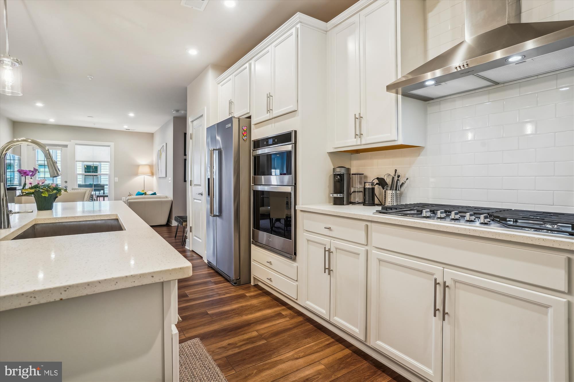 THE FLATS AT NATIONAL HARBOR - Residential