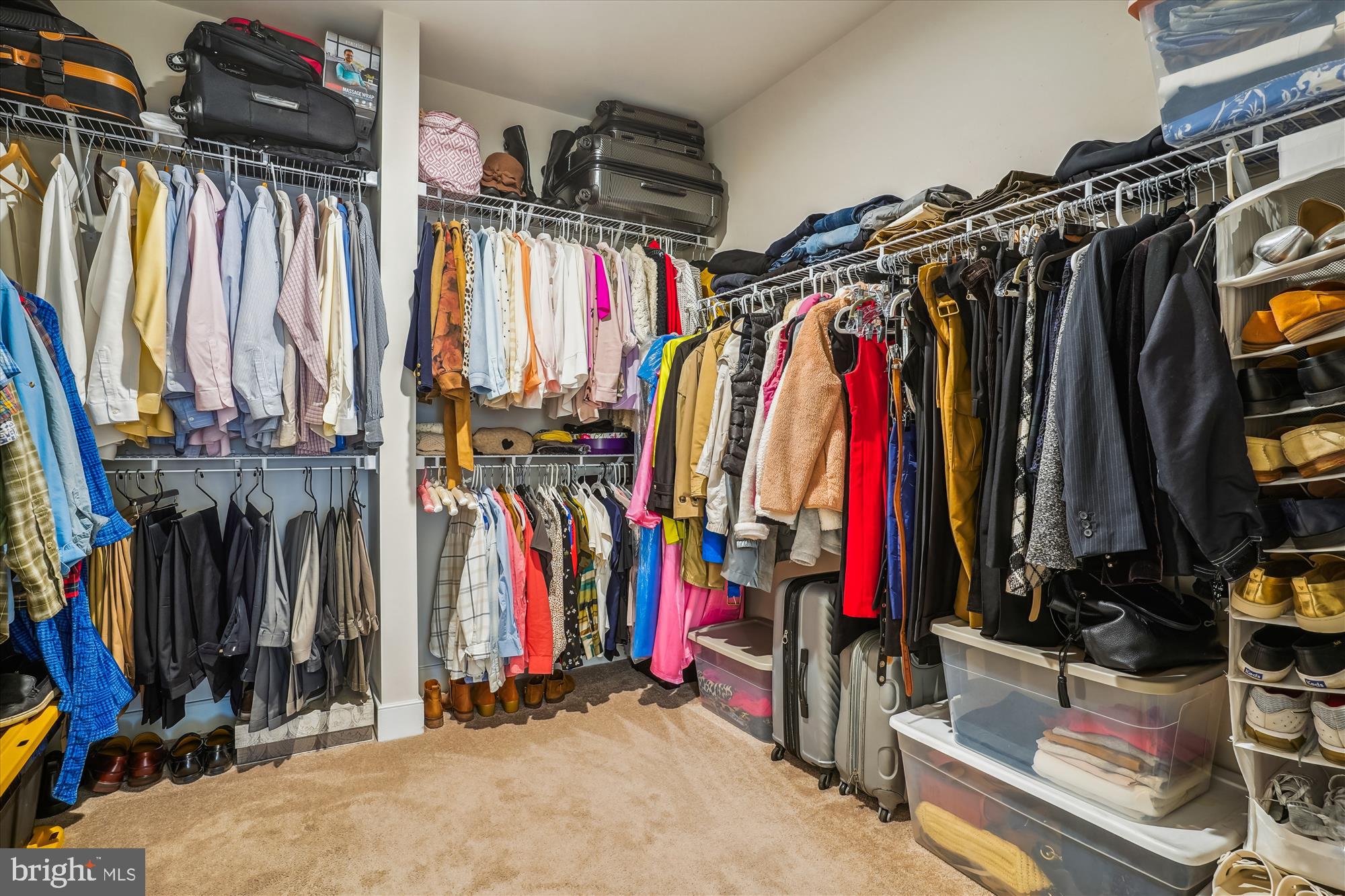 THE FLATS AT NATIONAL HARBOR - Residential