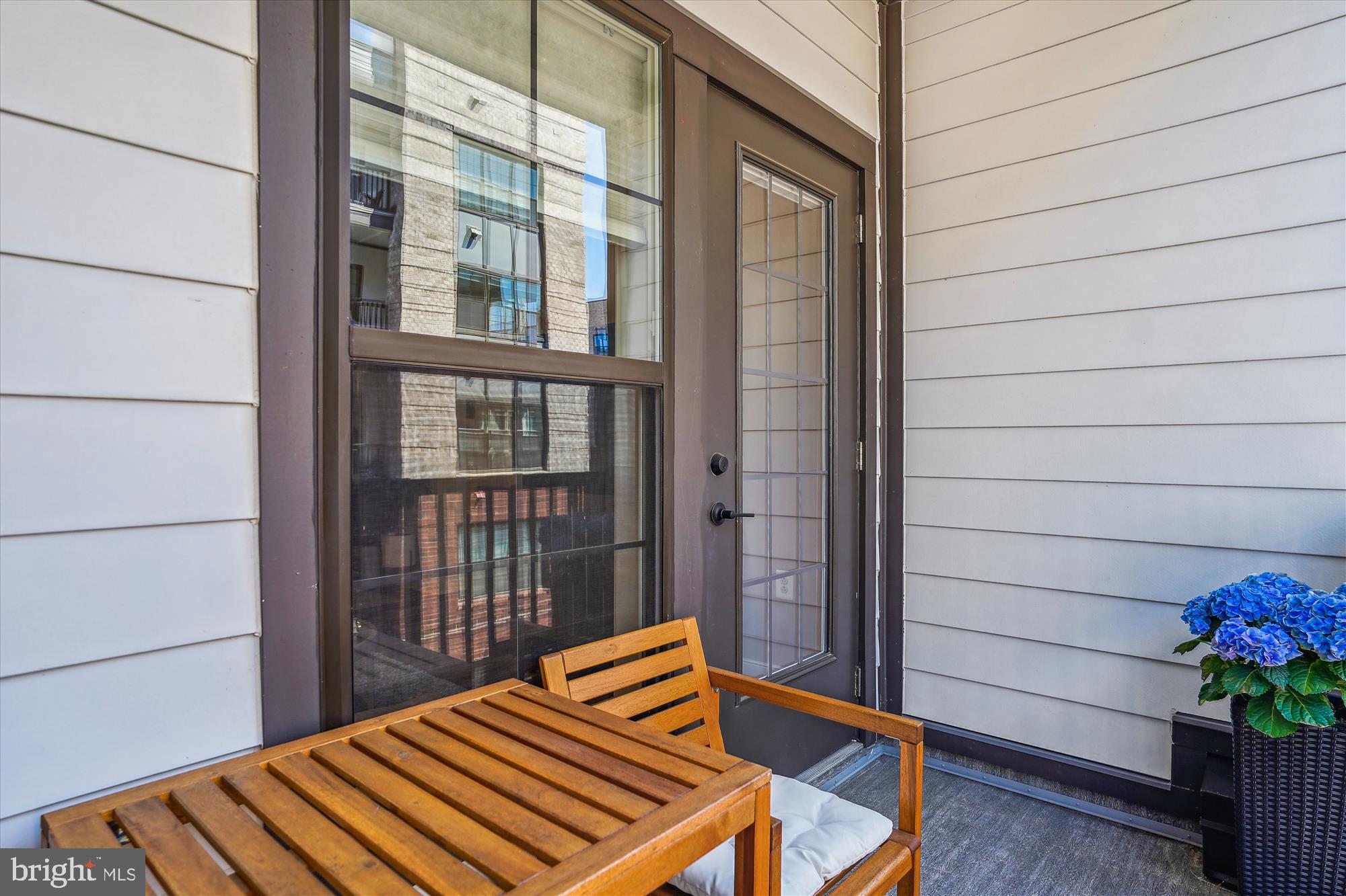 THE FLATS AT NATIONAL HARBOR - Residential