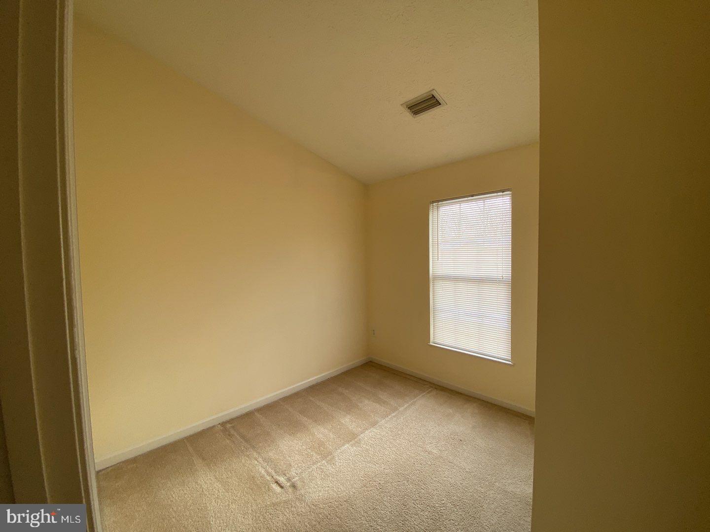 WYNDEMERE - Residential Lease