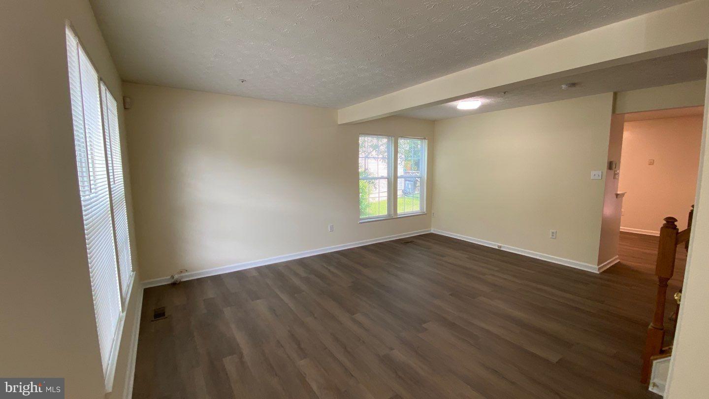 WYNDEMERE - Residential Lease