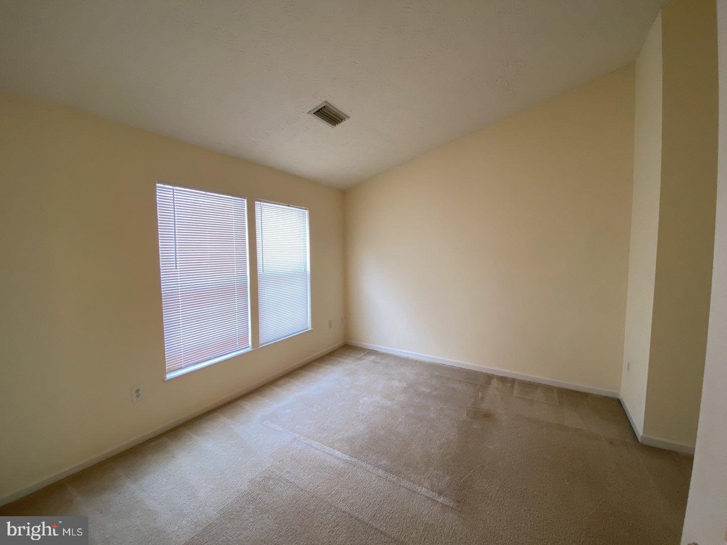 WYNDEMERE - Residential Lease