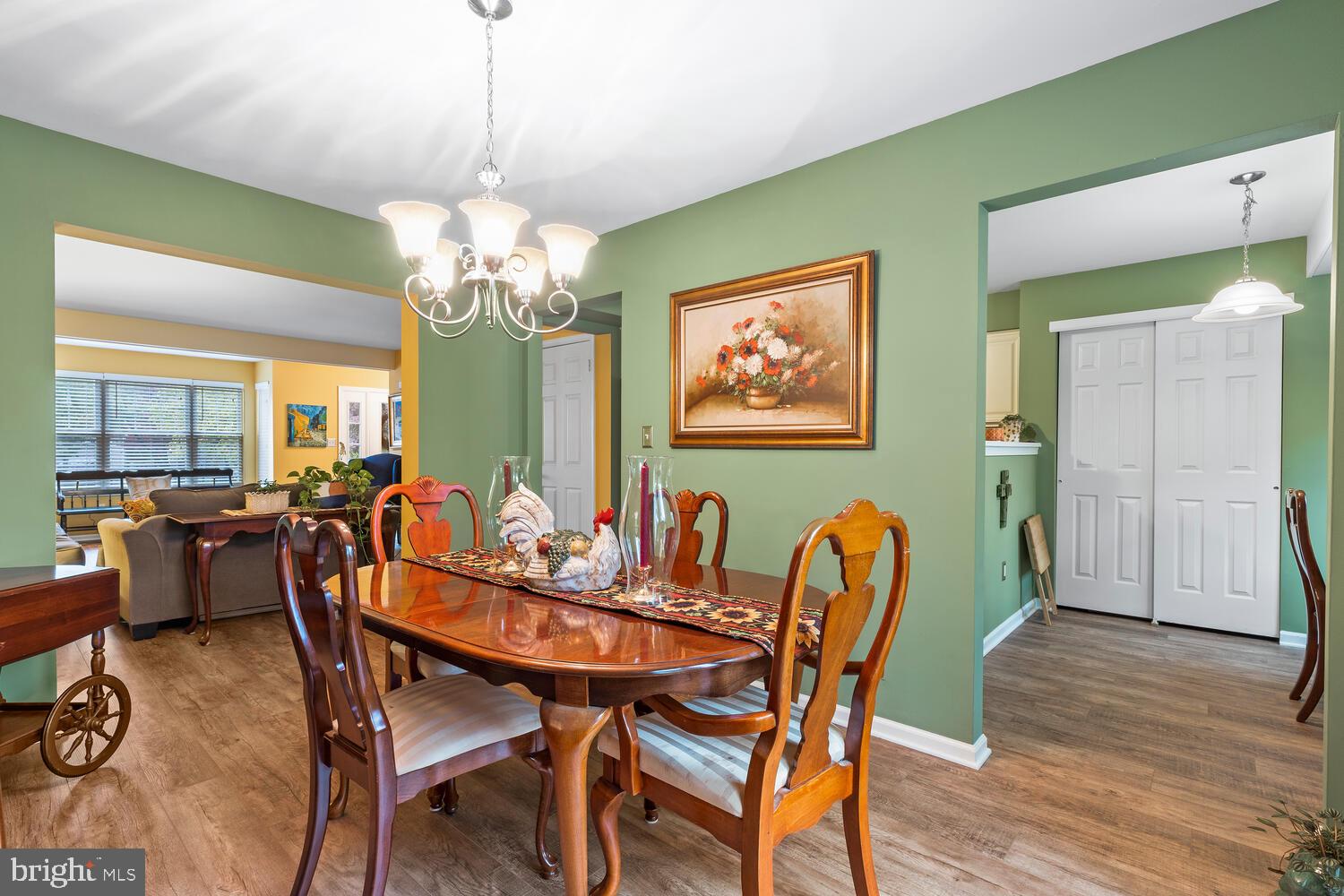 THE HIGHLANDS - Residential