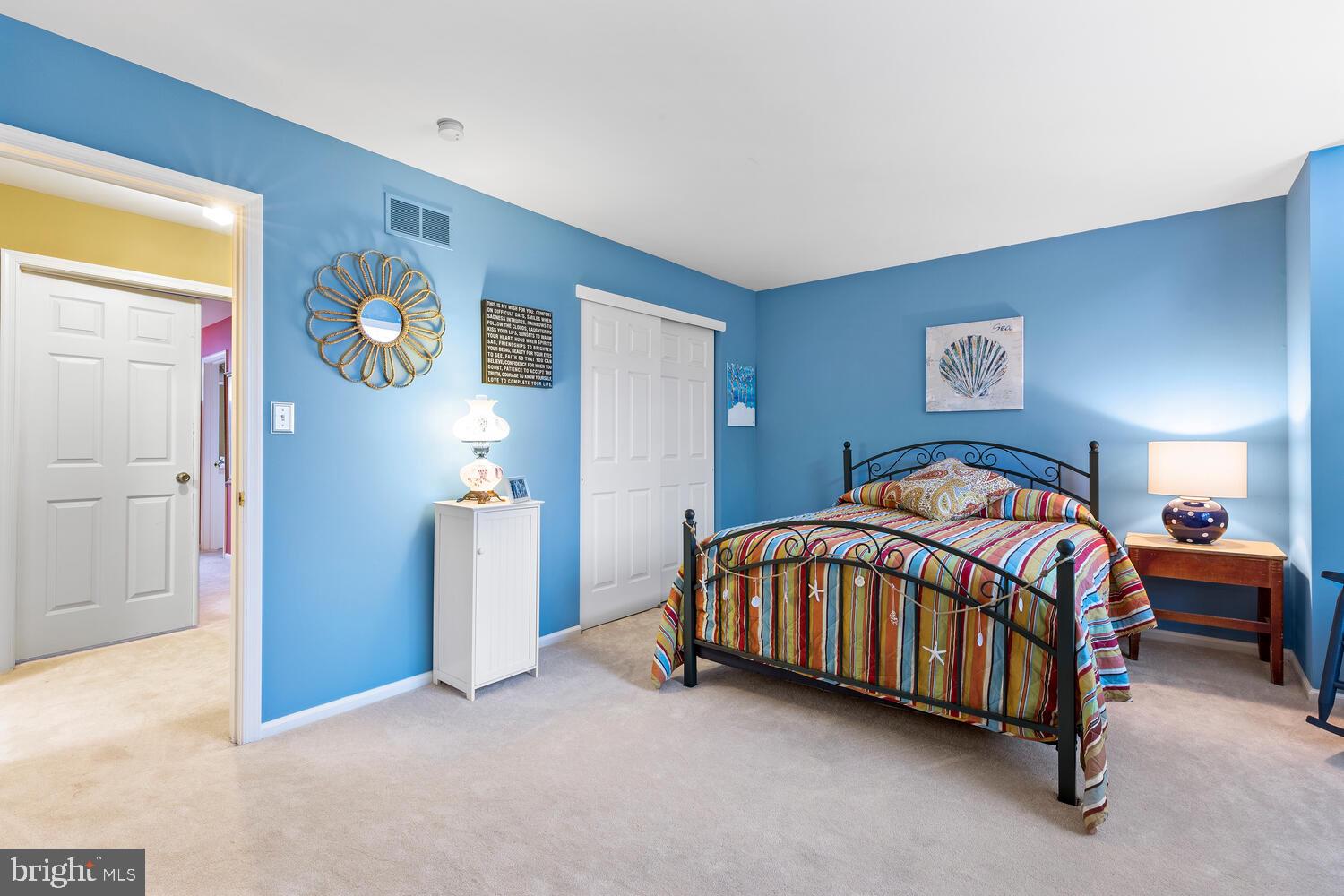 THE HIGHLANDS - Residential