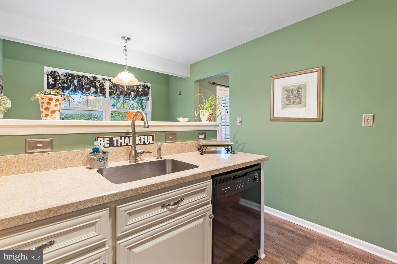 THE HIGHLANDS - Residential