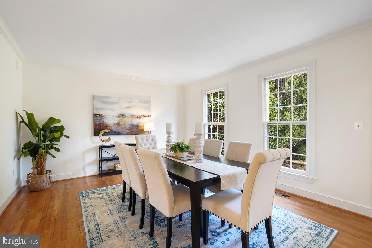 RIVER FALLS - Residential