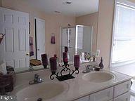 COURTS OF LAUREL CREST - Residential Lease