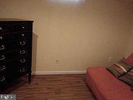 COURTS OF LAUREL CREST - Residential Lease