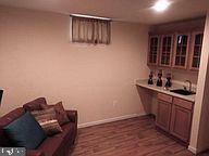 COURTS OF LAUREL CREST - Residential Lease