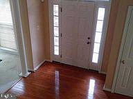 COURTS OF LAUREL CREST - Residential Lease