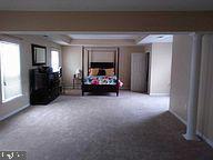 COURTS OF LAUREL CREST - Residential Lease