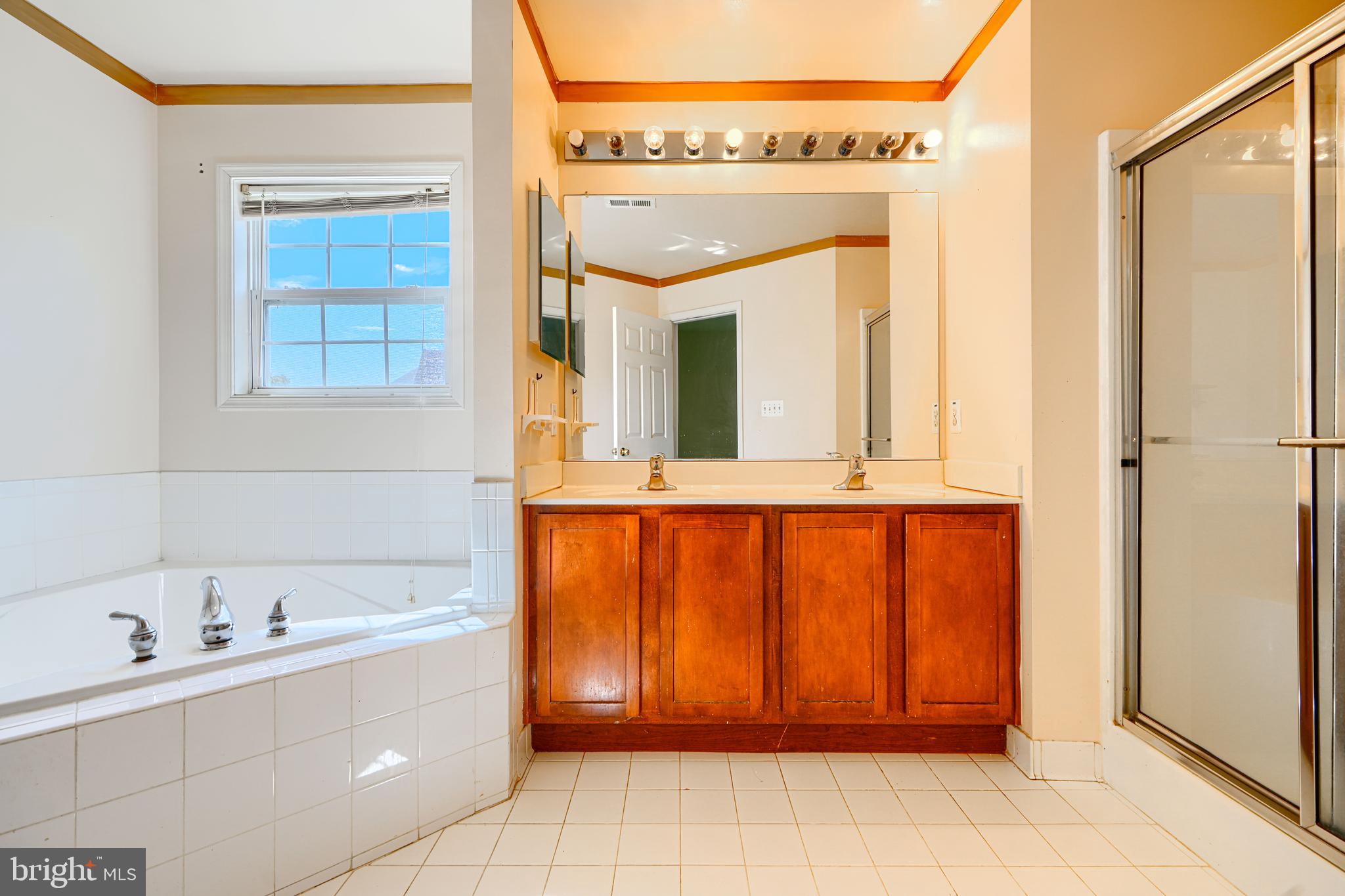 MALLARD ESTATES - Residential